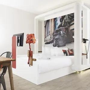 *** Hotel The Corner Reino Unido